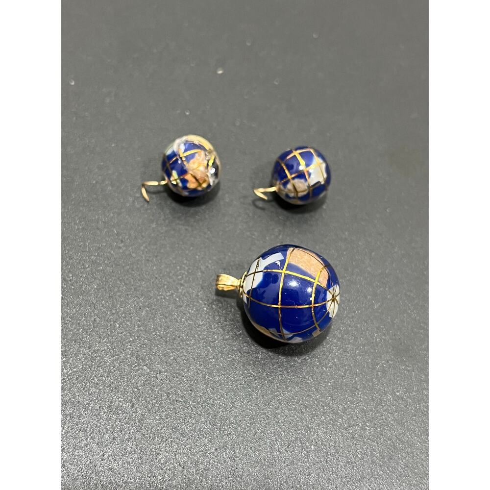 3 Globe with 14k gold pendants (one cracked)